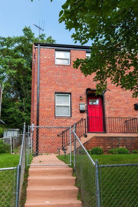 Red Door Rendezvous Villa Washington Buitenkant foto